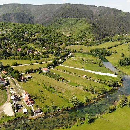 Villa Smjestaj Na Selu Stankovic - Pliva Sipovo Esterno foto